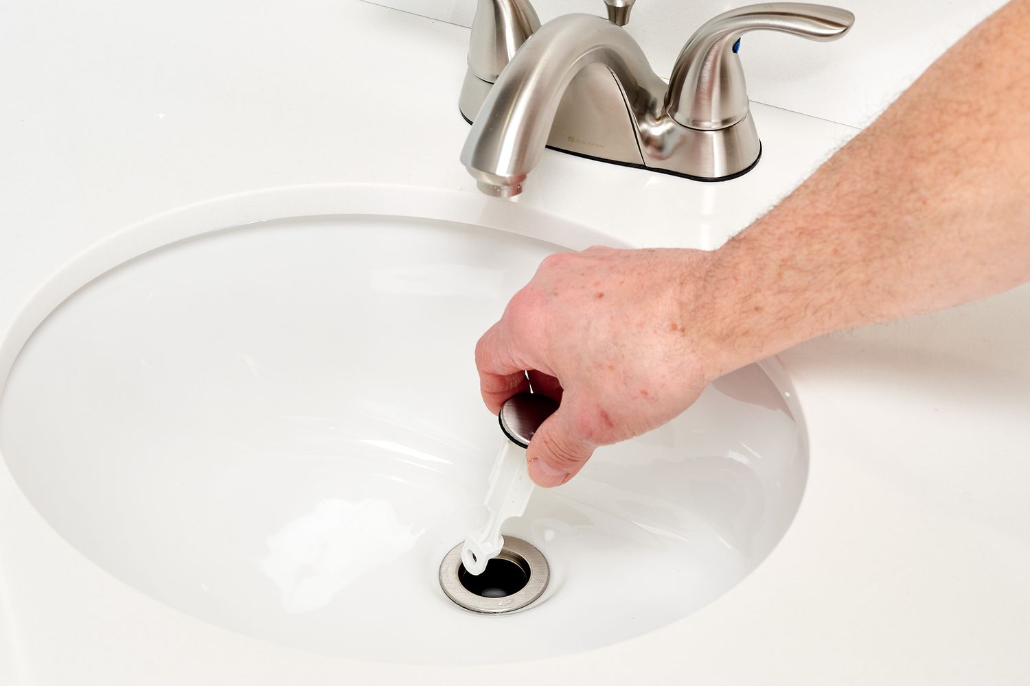 Su tesisat servisi saha çalışması